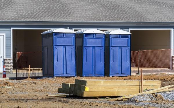 construction site portable restrooms provides a self-contained water supply for all of our portable toilets on job sites